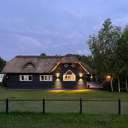 Thatched Holiday House At Hou And Hals Full Of Fun * Hals